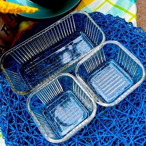 SET OF THREE FEDERAL GLASS REFRIGERATOR DISHES WITH LIDS!